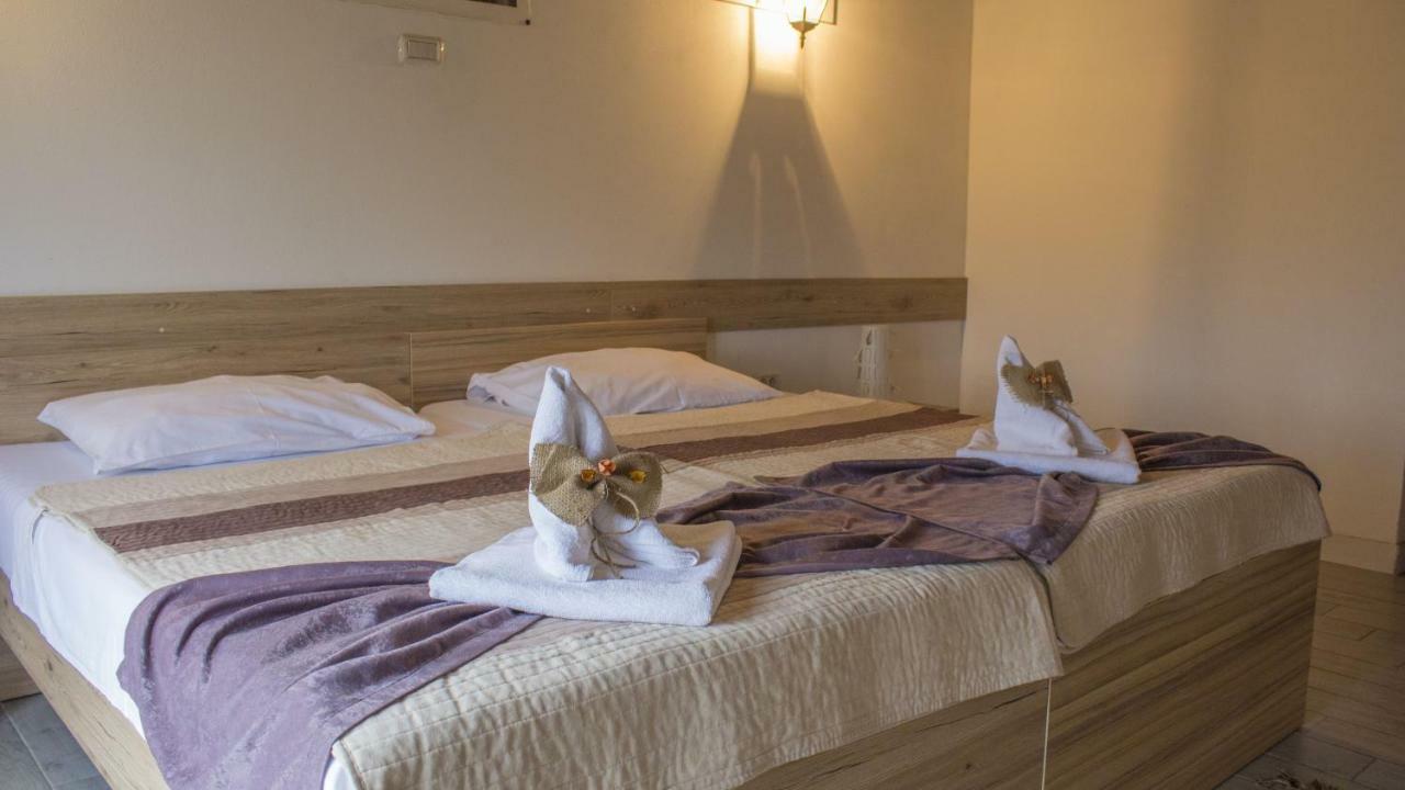 Resort Big House Plitvicka Jezera Licko Petrovo Selo Zewnętrze zdjęcie